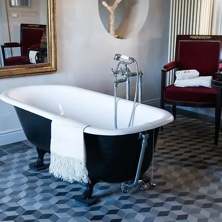 Exclusive Escape In Langhe Althea *
