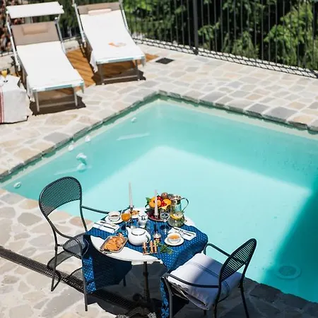 Exclusive Escape In Langhe Althea *